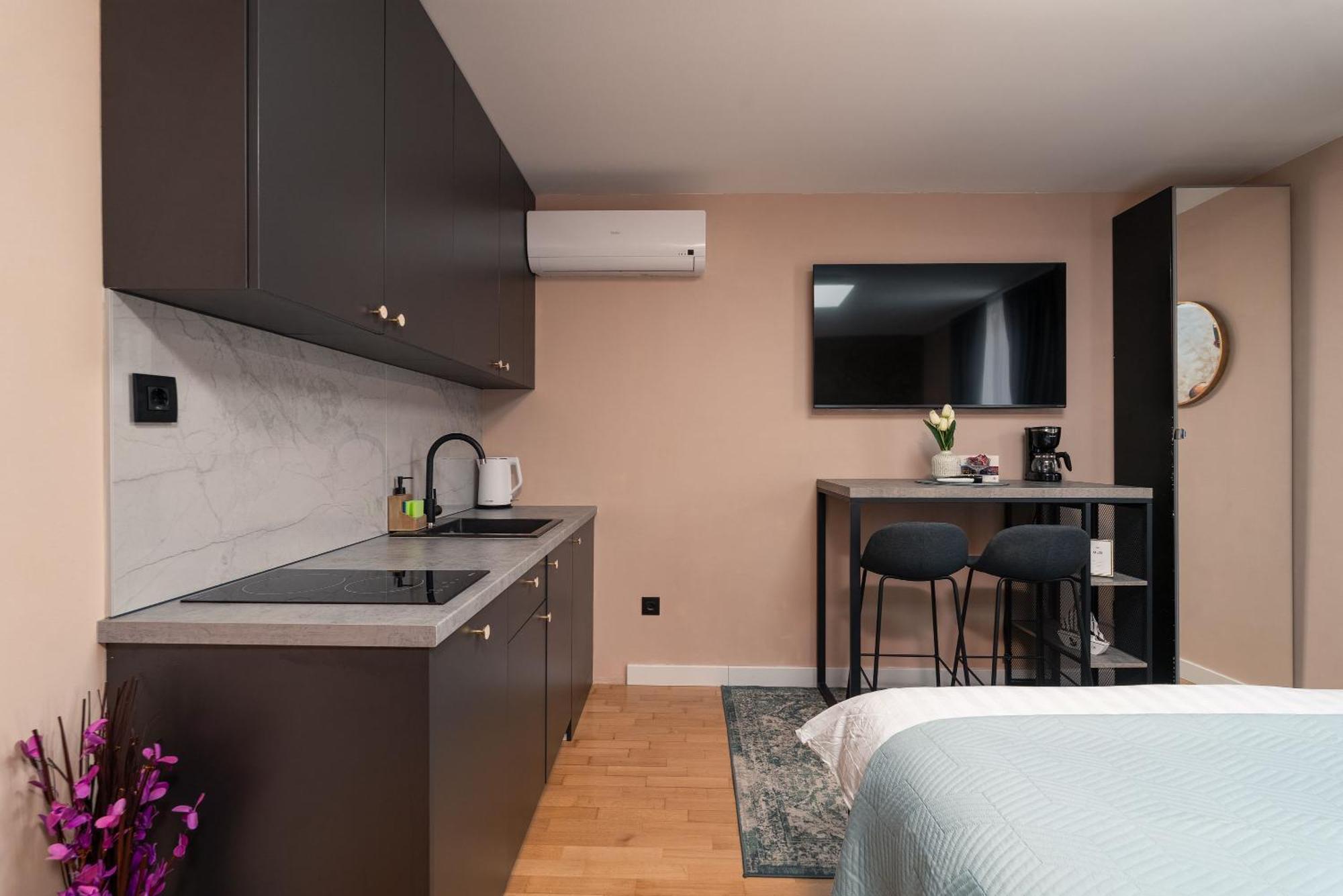 Sapphire Studio Apartment With Free Private Parking 杜布罗夫尼克 外观 照片