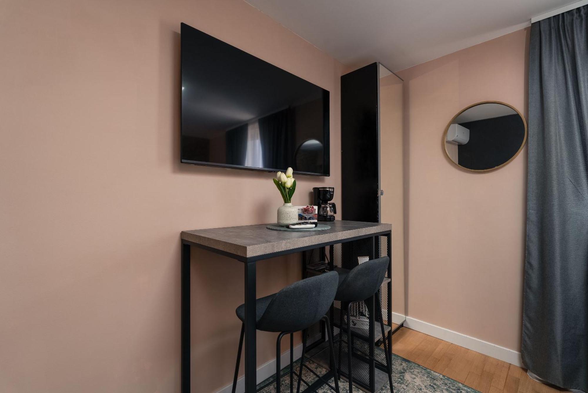 Sapphire Studio Apartment With Free Private Parking 杜布罗夫尼克 外观 照片